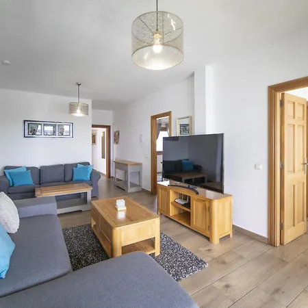 Exquisite Lanzarote Nova Vista 4 Bedrooms Spectacular Sea Views Private Pool * Playa Blanca (Lanzarote)