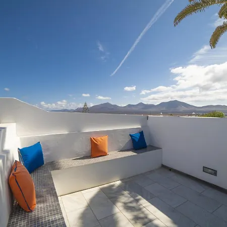 Exquisite Lanzarote Nova Vista 4 Bedrooms Spectacular Sea Views Private Pool Playa Blanca (Lanzarote)