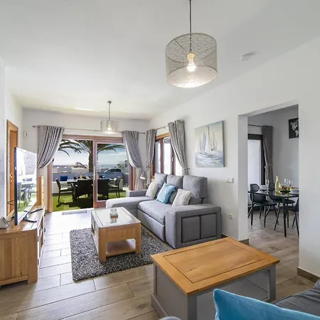 וילה Exquisite Lanzarote Nova Vista 4 Bedrooms Spectacular Sea View פלאיה בלנקה